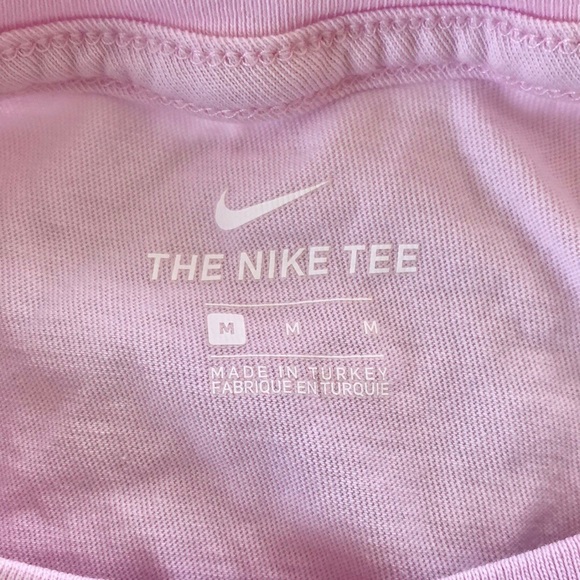 Nike Girls’ Pink Graphic Tee - Picture 3 of 3